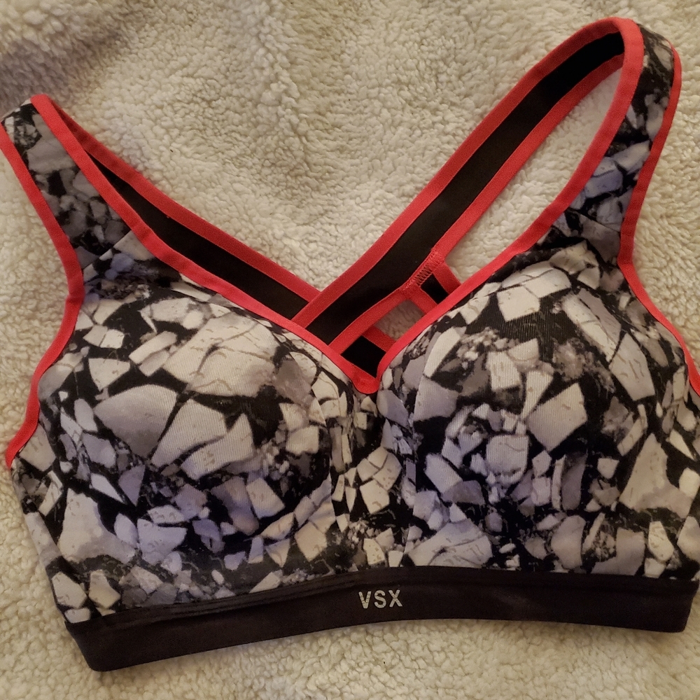 VSX Sports bra 32D